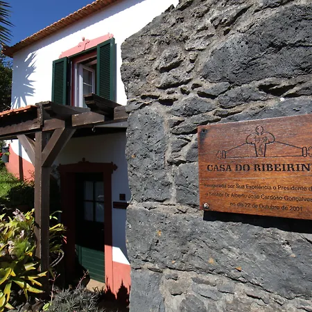 Casa Do Ribeirinho Εξοχικό σπίτι *